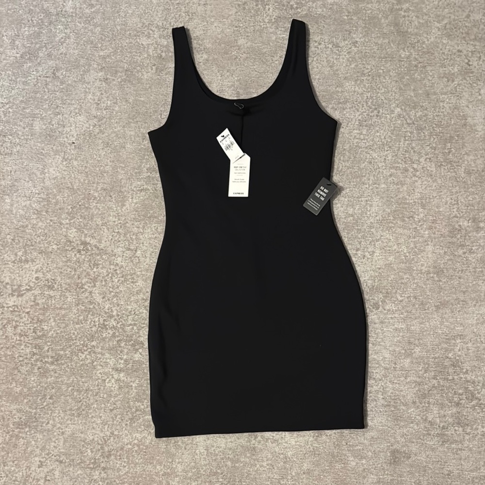 Black Sleeveless Dress
